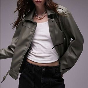Topshop faux leather oversized biker jacket 🏍️🍂